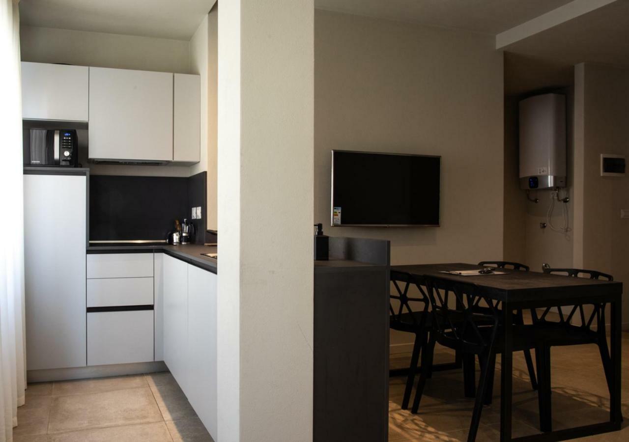 Astoria Living Apartments Bologna Exteriör bild
