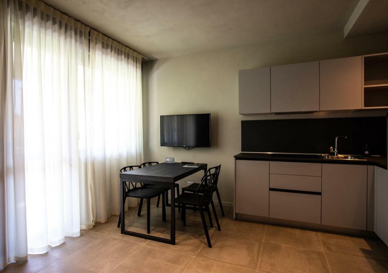 Astoria Living Apartments Bologna Exteriör bild