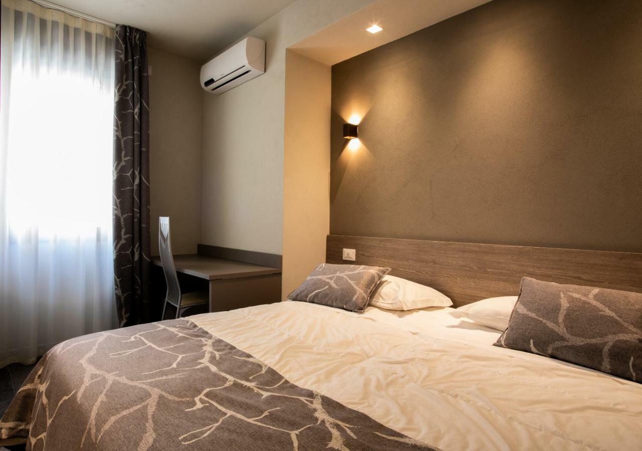 Astoria Living Apartments Bologna Exteriör bild